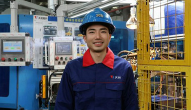 侯斌：从职场新人到新型工匠